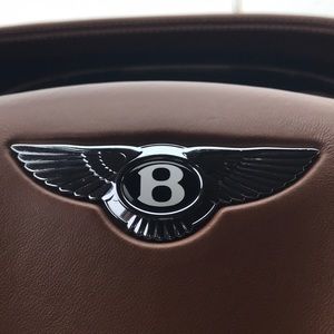 Meet your Posher, Tom